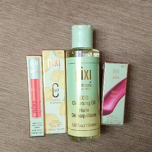 Pixi Beauty Set: Cleansing Oil, Undereye Brightener, Tintfix, Sheer Cheek